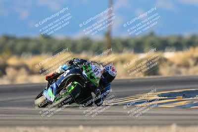 media/Dec-07-2024-CVMA (Sat) [[21c5f1ef85]]/Race 12-Supersport Middleweight/